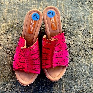 Italian wedge 4” sandals fuchsia pink suede and snakeskin black/white,new w/tags